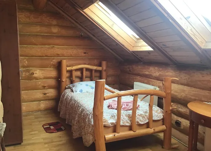 Konukevi Carpathian Aura 3*